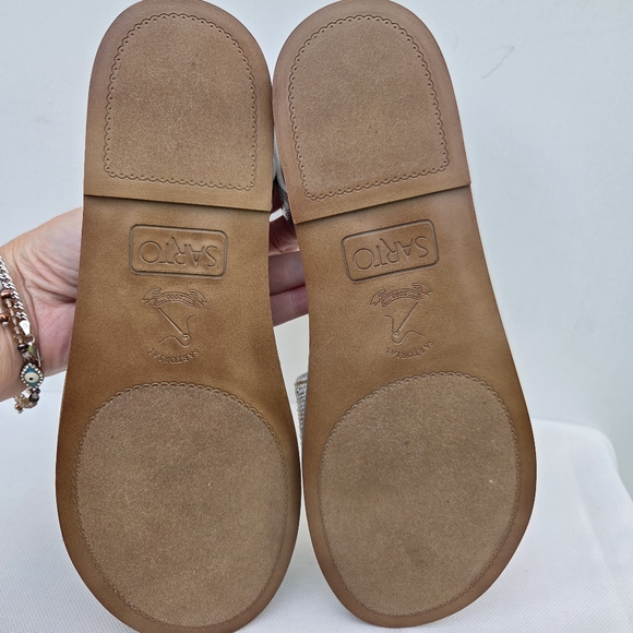 Sarto By Franco Sarto Rosa Flat Sandal Size-8 NWOT - Picture 12 of 13